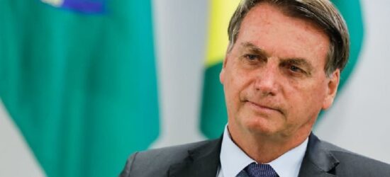 PGR dá parecer favorável para visita de Flávio a Bolsonaro
