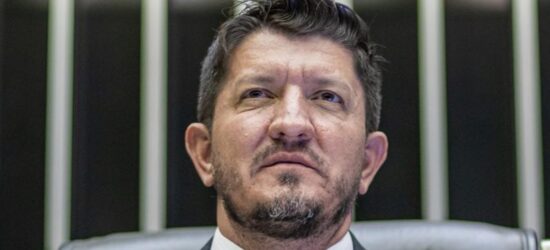 'Andar com Wilder me traria desconforto', diz presidente do Podemos em Goiás