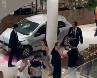 PM prende homem que invadiu shopping em Goiânia com carro e causou danos