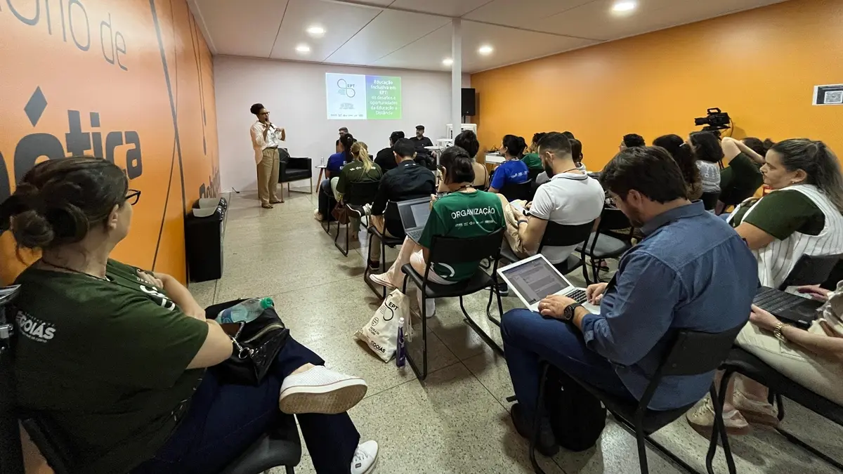 Governo de Goiás abre inscrições para cursos técnicos EaD das Escolas do Futuro