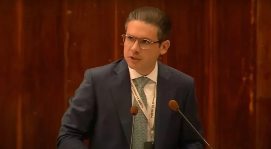 Lula se reúne com Hugo Motta na próxima semana para discutir fim da escala 6x1