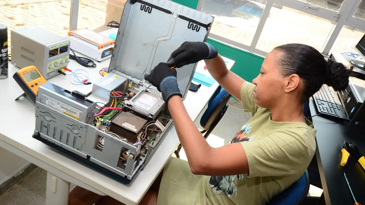 Goiânia Senador Canedo têm 372 vagas em cursos gratuitos de tecnologia