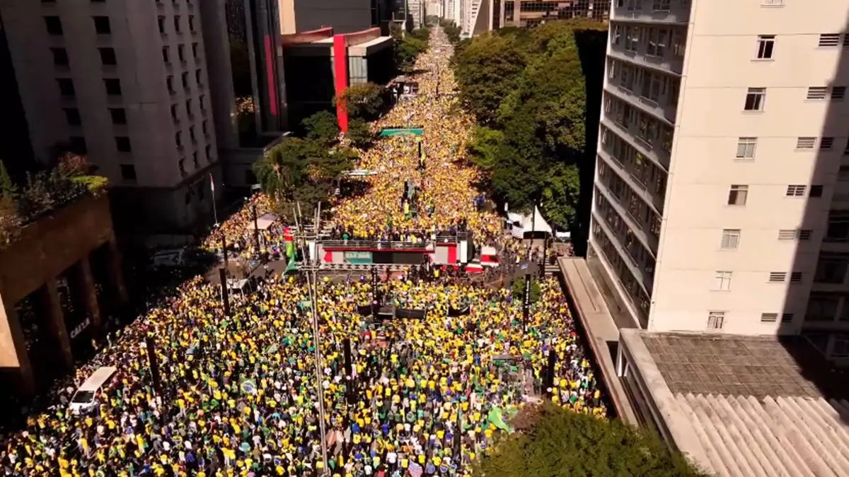 Mesmo sem Bolsonaro, ato na Paulista reúne 57,6 mil pessoas