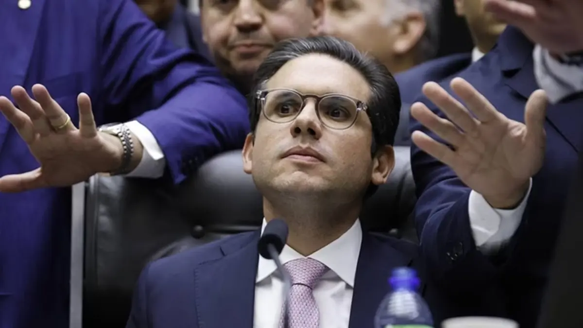 Aliados de Motta querem a suspensão de deputados que participaram do motim