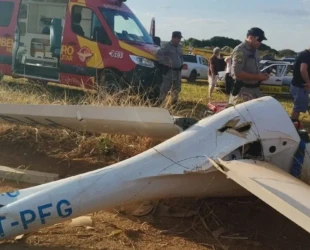 Planador cai durante pouso em Formosa