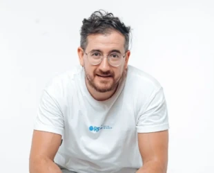 Afonso Padilha apresenta novo stand up em Goiânia no próximo domingo