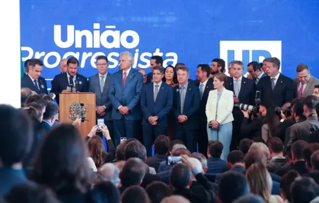 uniao-e-pp-assinam-federacao-e-criam-partido-com-maior-bancada-do-congresso