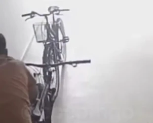 Ladrão de bicicleta luta com segurança, foge sem a bike, mas é preso pela PM em Goiânia