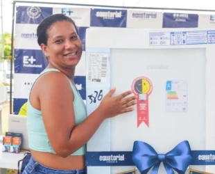 Prefeitura de Goiânia faz cadastro de famílias de baixa renda para sorteio de 40 geladeiras