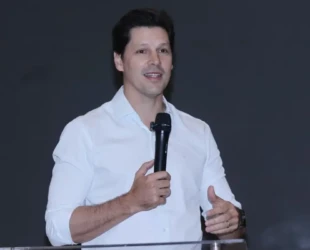 Daniel anuncia licitação para pavimentação da GO-411 em Paraúna