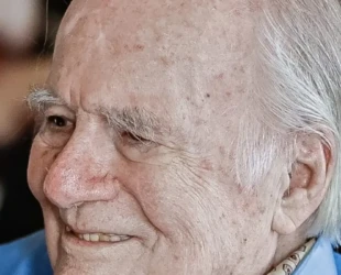 Morre Mino Carta aos 91 anos, jornalista fundador da Carta Capital