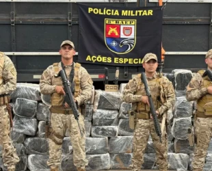 PMGO participa de ação integrada que apreendeu 2 toneladas de maconha