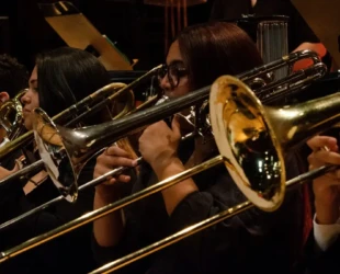 Goiânia: Basileu França apresenta o concerto cênico “Amor, Morte e as Paixões” na quinta