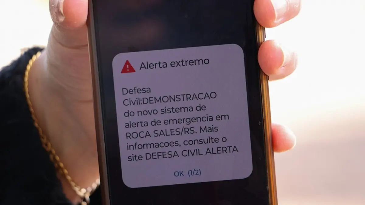 Defesa Civil de Goiás faz teste com envio de mensagens de alerta no sábado
