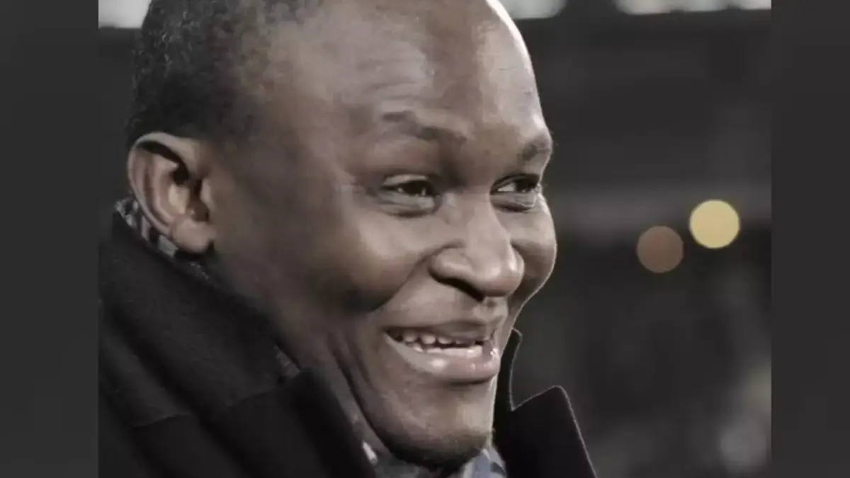 Ex-atacante da seleção do Zaire e pai de Romelu Lukaku morre aos 58 anos