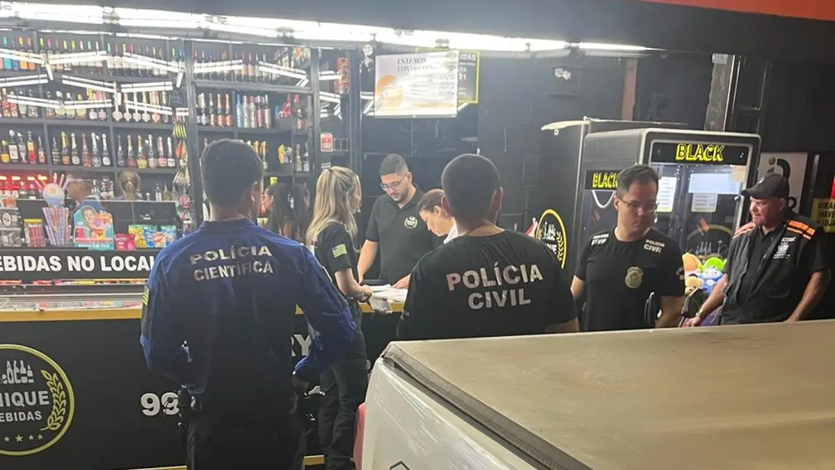 Governo de Goiás autua 19 estabelecimentos em operação para combater falsificação de bebidas