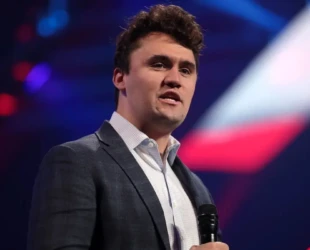 EUA revogam visto de brasileiro que comemorou morte de Charlie Kirk