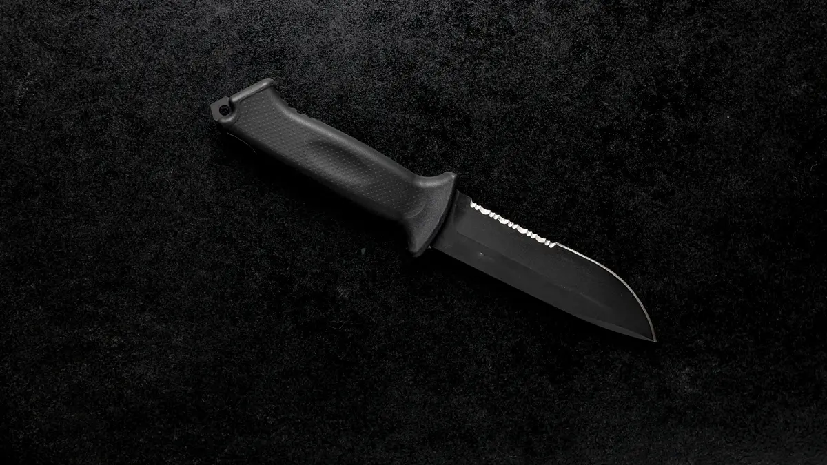 PM prende mãe suspeita de esfaquear o filho na Bahia; ela foi hostilizada por vizinhos