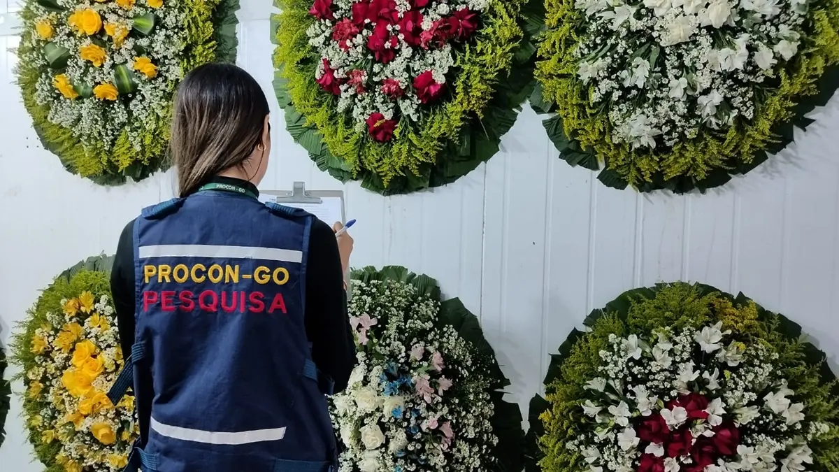 Preço das flores varia quase 600% para o Dia de Finados, diz Procon Goiás