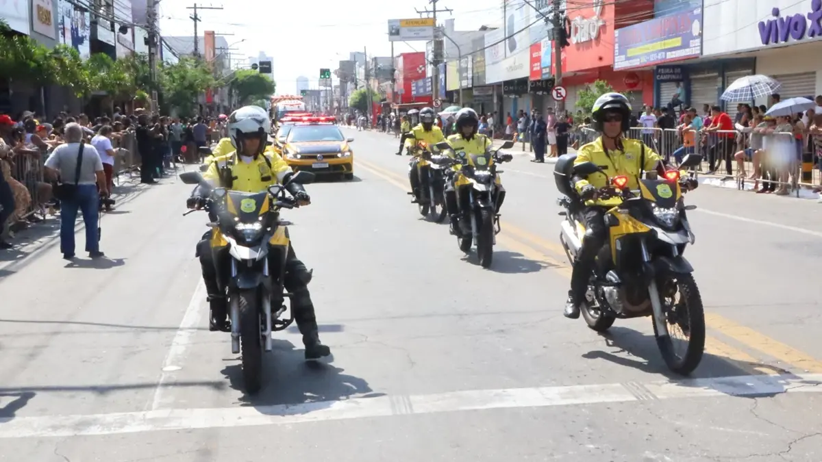 Goiânia 92 anos: desfile cívico-militar altera trânsito na Avenida 24 de Outubro