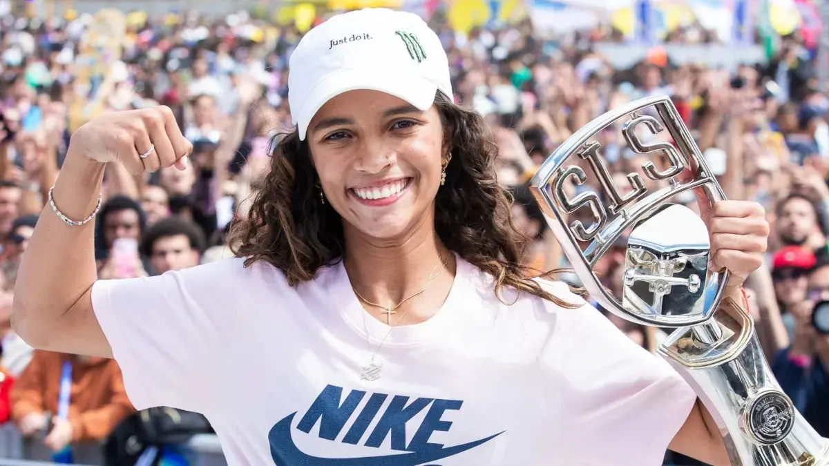 Rayssa Leal aparece na frente de Vini Jr. em ranking de atletas mais comercializáveis