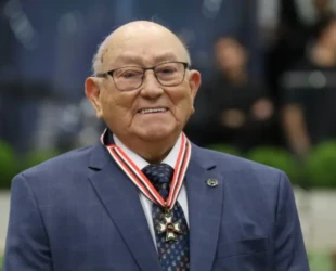 bjs6zdv5ptibjqyuem1chu18u