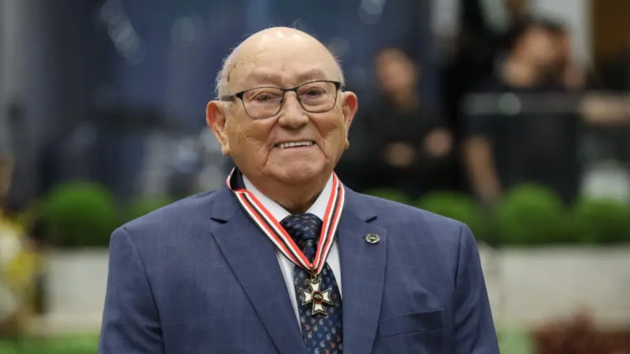 bjs6zdv5ptibjqyuem1chu18u