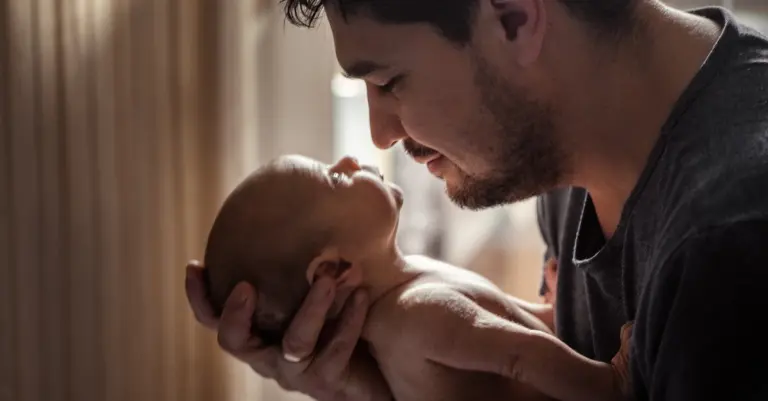 licenca-paternidade-como-funciona-768x401-1