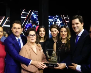 Daniel Vilela recebe Prêmio Personalidades Brasileiras 2025