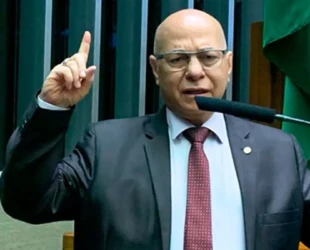 Professor Alcides votou para dificultar acesso ao aborto por crianças vítimas de estupro