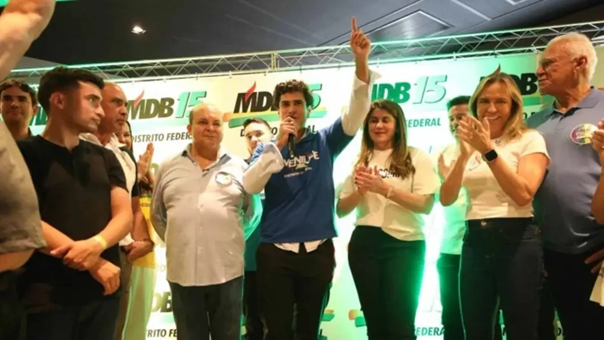 Filho de Ibaneis Rocha se filia a MDB com 20 anos