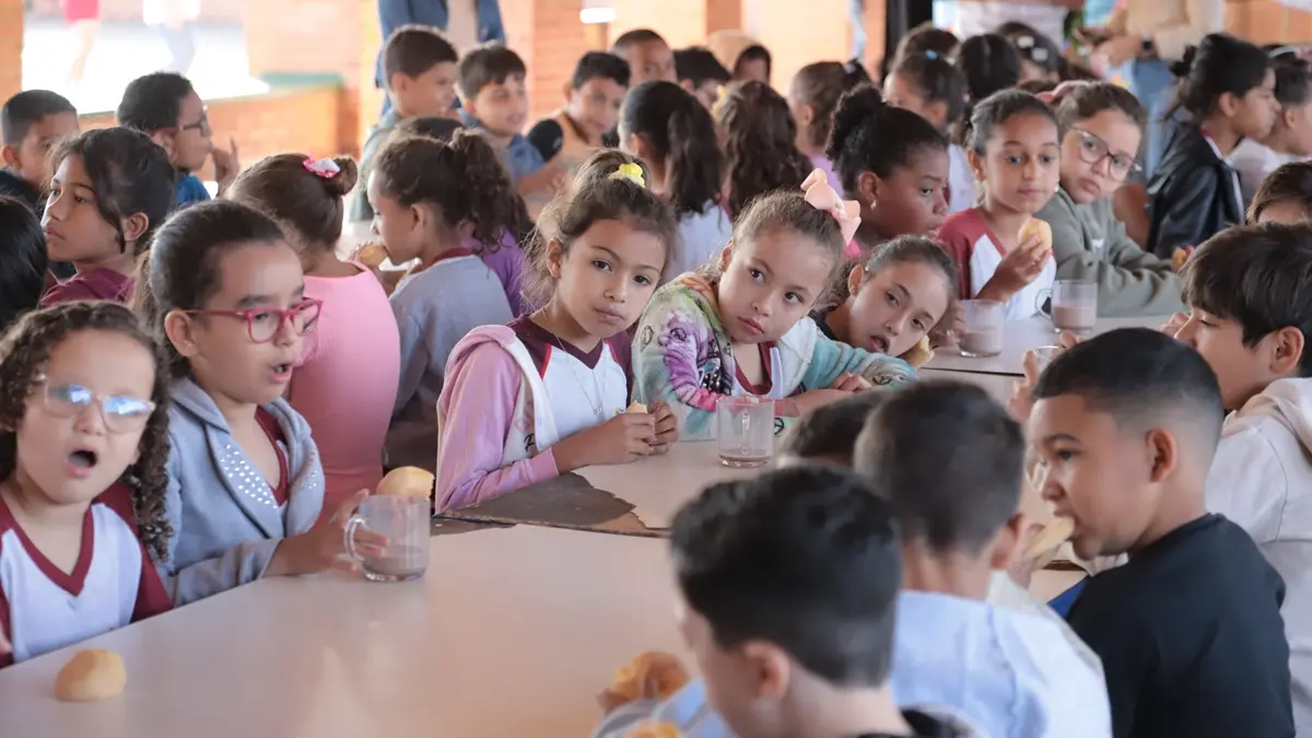 Renovação de matrícula para os Cmeis de Aparecida vai até quarta-feira (19)