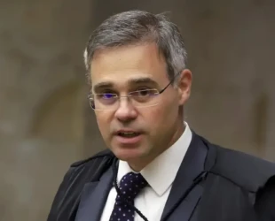 Ministro 'terrivelmente evangélico' de Bolsonaro celebra escolha de Jorge Messias para o STF