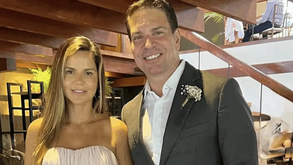 Esposa de Ramagem viaja aos Estados Unidos para 'proteger a família'