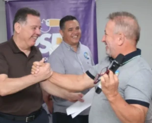 Marconi se reúne com iristas em Goiânia