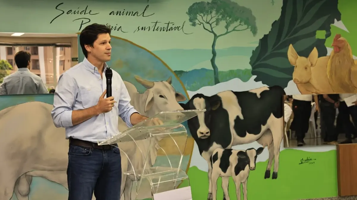 Daniel Vilela defende planejamento contínuo contra riscos sanitários no rebanho em Goiás