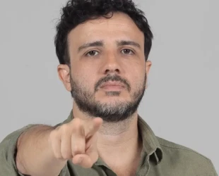 Presidente do MBL e partido Missão, Renan Santos diz que quer 'acabar com a raça' de Flávio Bolsonaro