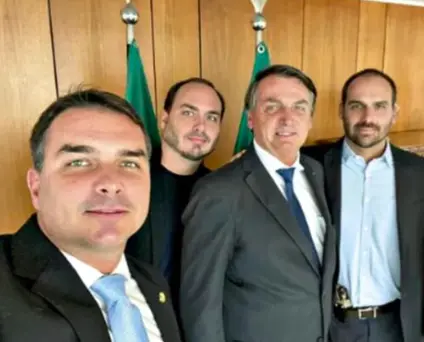 Captura de Tela 2025-12-01 às 22.22.04