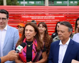 Gracinha inaugura Banco Vermelho que simboliza combate à violência contra a mulher