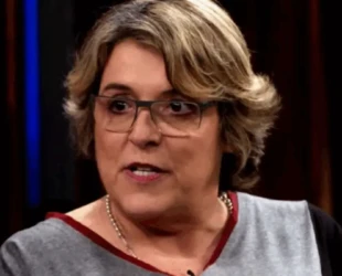 Jornalista é condenada por injúria contra filha de Bolsonaro