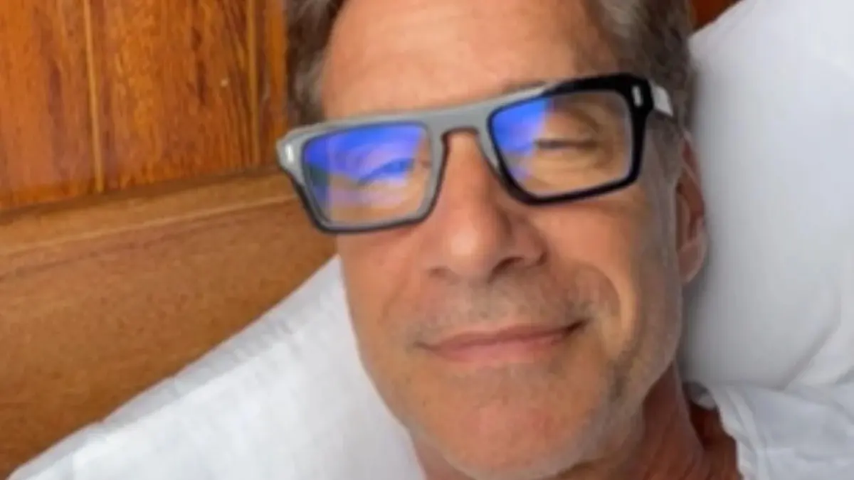 Victor Fasano processa Globo por reexibilção da novela O Clone