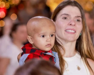 Crianças e idosos atendidos por entidades sociais e em tratamento médico visitam Natal do Bem