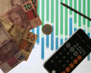 Hoje é o último dia para pagar a segunda parcela do 13º salário