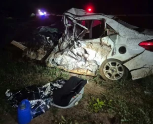 Colisão frontal deixa três mortos na BR-070, em Montes Claros de Goiás