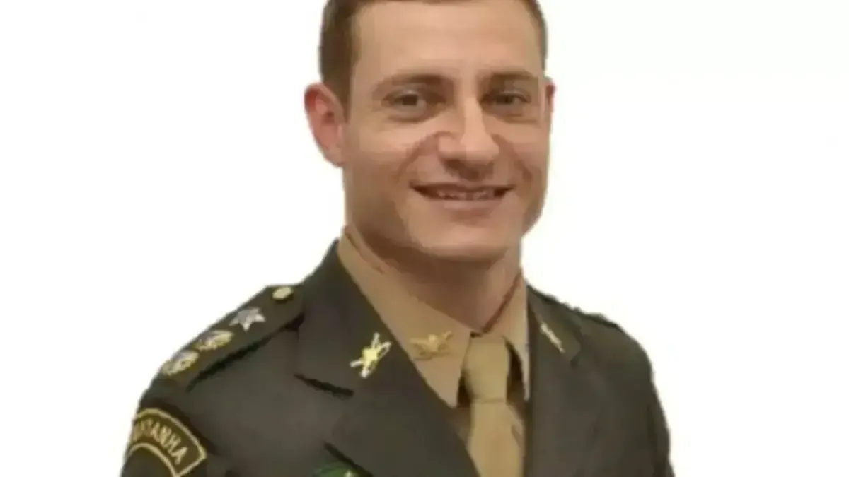 Tenente-coronel condenado em trama golpista se entrega para prisão domiciliar em Goiânia