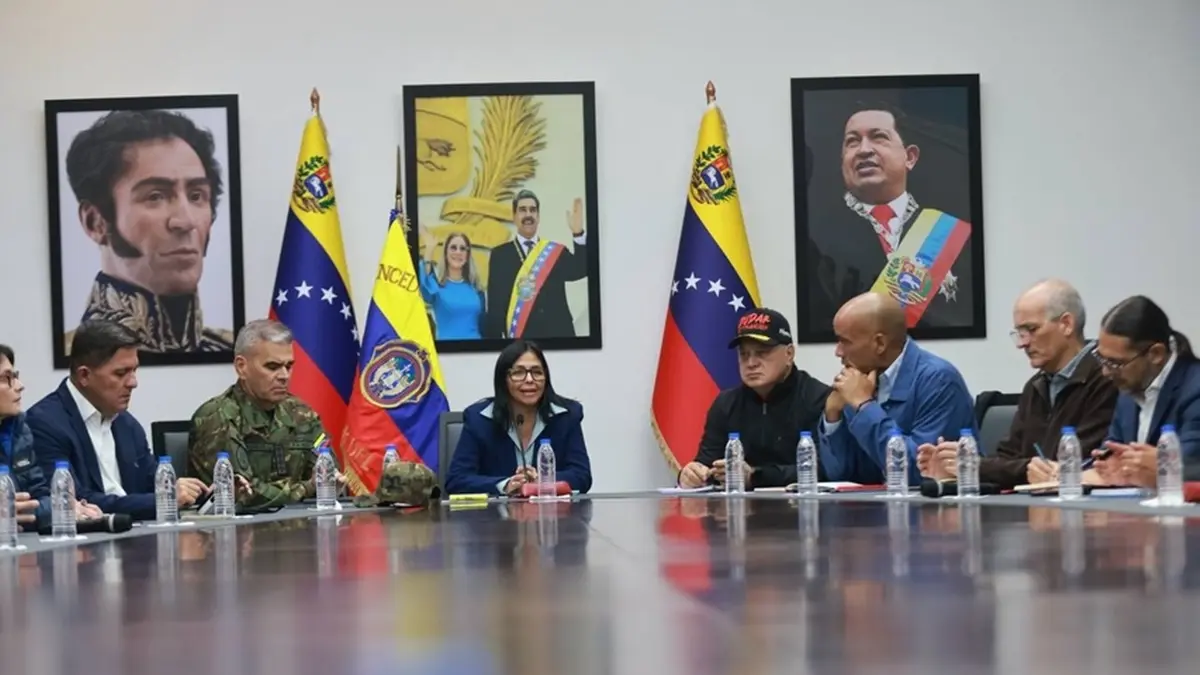 Presidente interina da Venezuela convida os EUA à colaboração