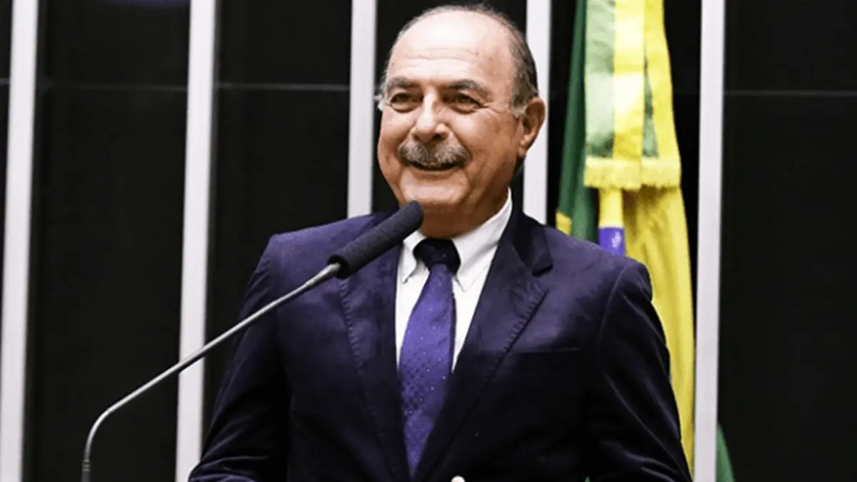 Zacharias Calil conversa com Wilder e Marconi por disputa ao Senado