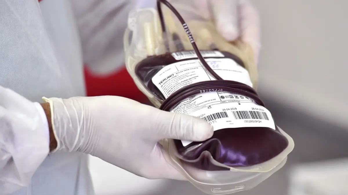 Com estoques críticos, Hemocentro de Goiás convoca população a doar sangue