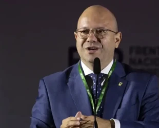 Goiano deve assumir ministério no governo Lula