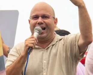 Lula indica goiano Olavo Noleto para o  Ministério das Relações Institucionais